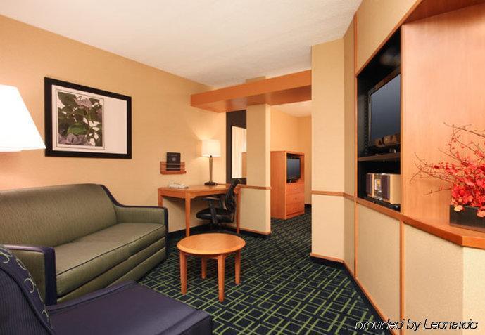 Fairfield Inn & Suites Woodbridge Avenel Luaran gambar